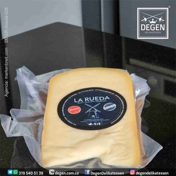 Gouda Cheese - Aged 8-16 weeks - Wedge - La Rueda